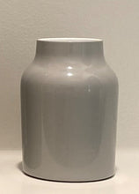 Load image into Gallery viewer, 10oz Armora Steel™ Single Tumbler, Vacuum Insulated with BusyLid™, Gray

